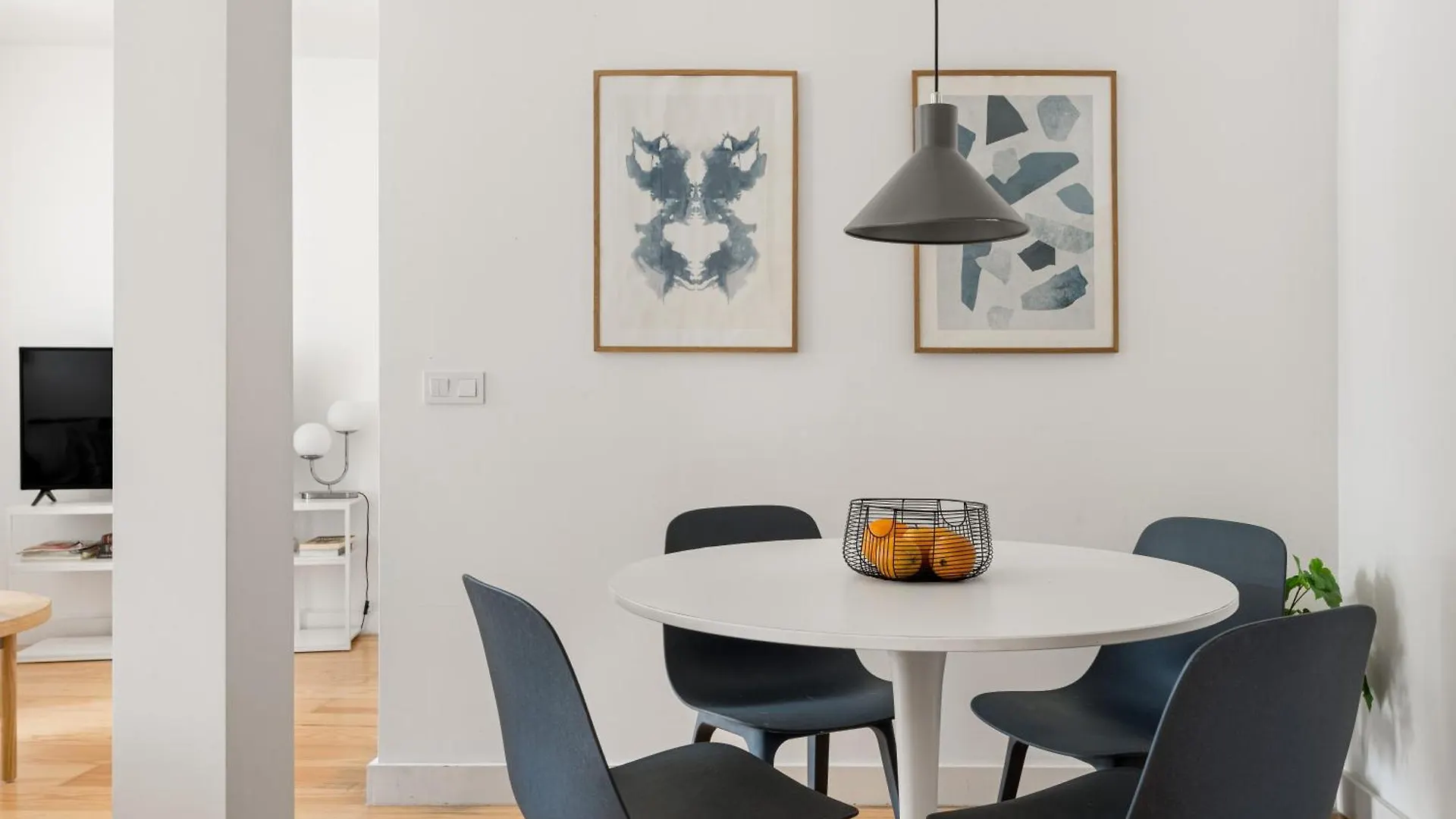 Joivy Cosy Apt Near Tagus River Lisbon Portugal